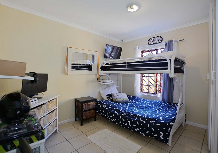  Bedroom Property for Sale in Parklands Western Cape